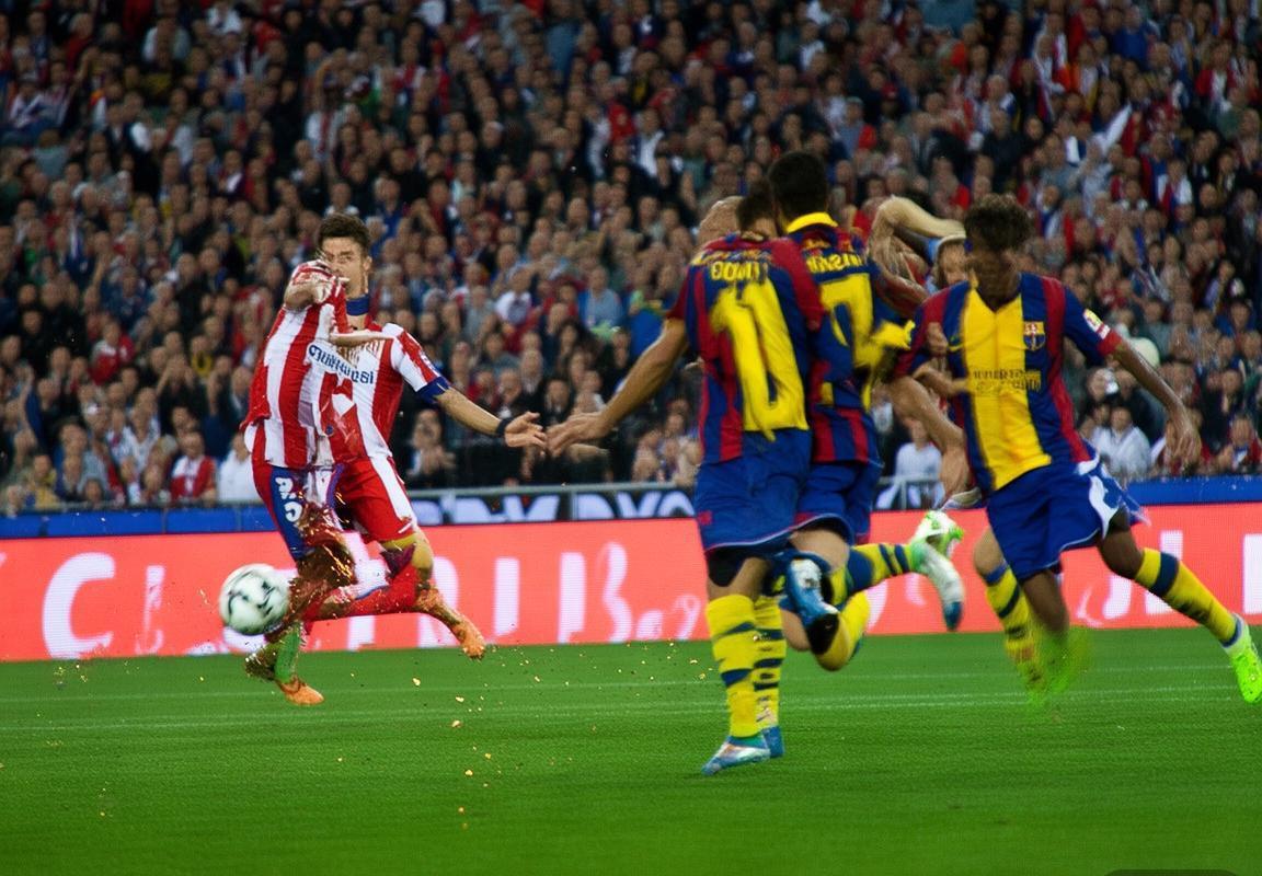 马竞VS巴萨：2014西甲巅峰对决回顾与启示